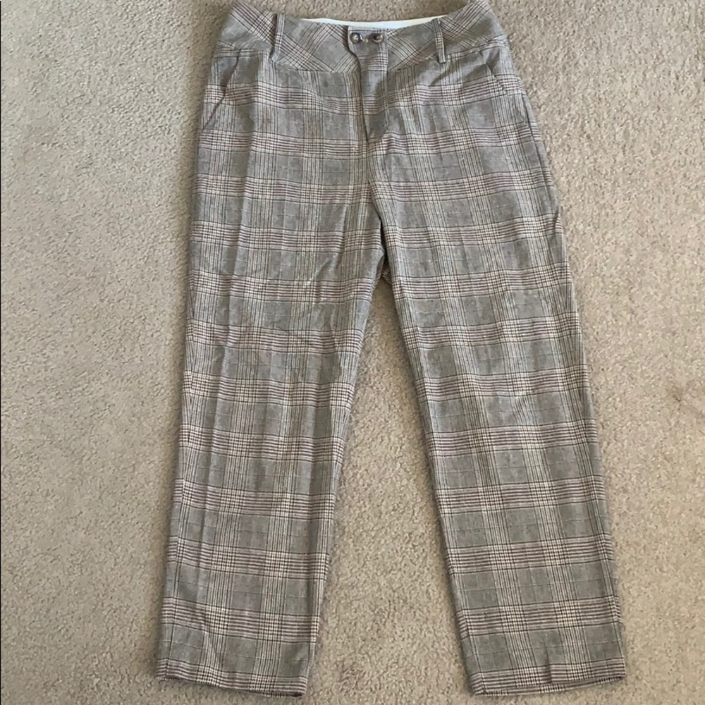 Women’s ankle pants